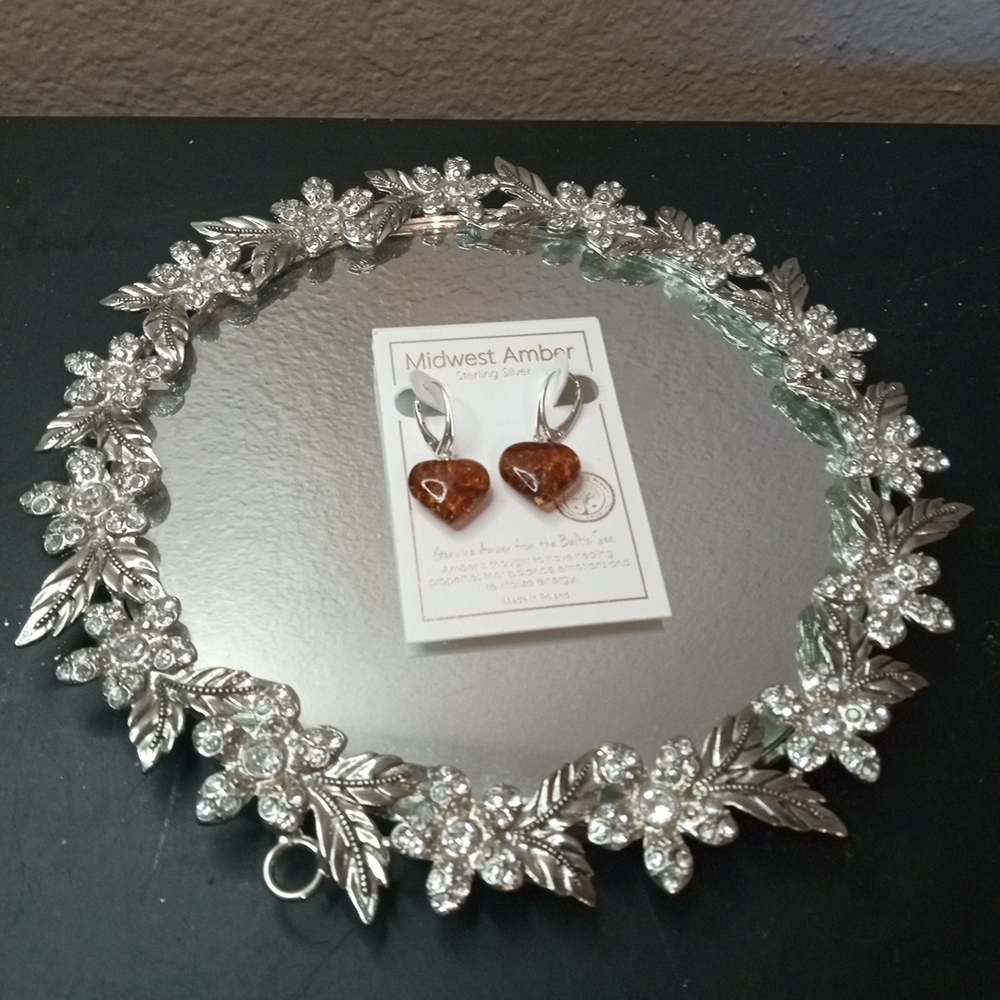 EXQUISITE Genuine Baltic Amber Sterling Silver Leverback Earings